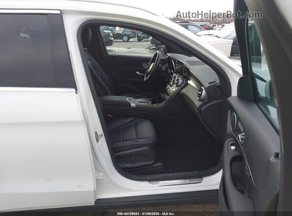 W1N0G8EB6NV394840 2022 MERCEDES-BENZ GLC 300 White 