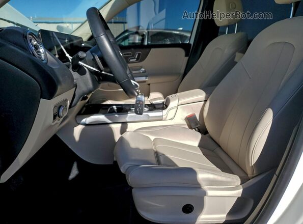 W1N4M4GBXPW314078 2023 MERCEDES-BENZ GLB-CLASS White Vista interior delantera
