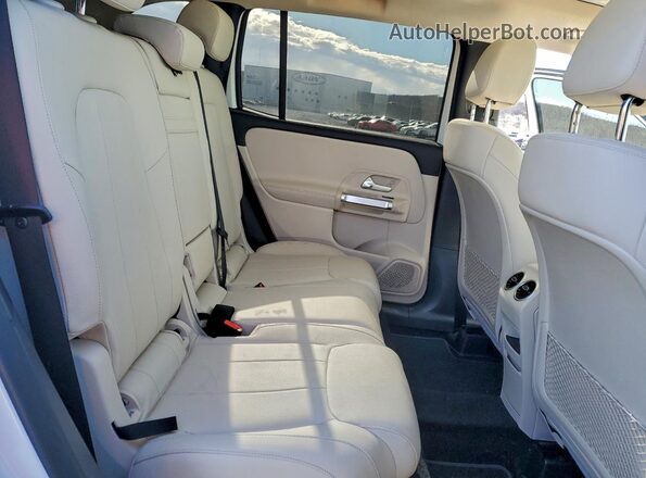 W1N4M4GBXPW314078 2023 MERCEDES-BENZ GLB-CLASS White Vista interior trasera