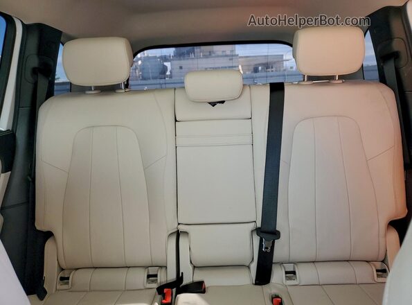 W1N4M4GBXPW314078 2023 MERCEDES-BENZ GLB-CLASS White Vista de los asientos traseros