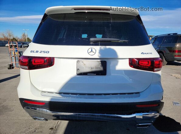 W1N4M4HB0PW272552 2023 MERCEDES-BENZ GLB-CLASS White 