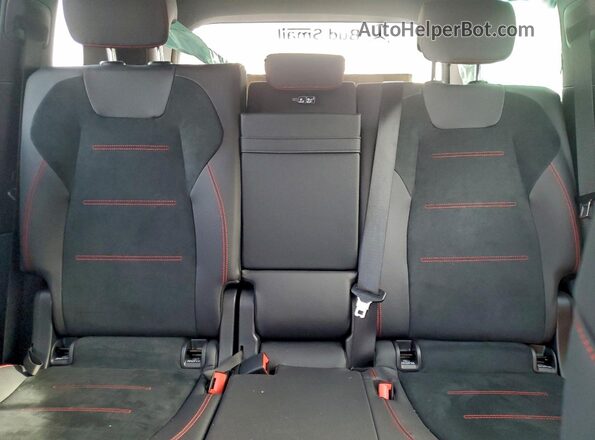 W1N4M4HB0SW422555 2025 MERCEDES-BENZ GLB-CLASS Red უკანა სავარძლების ხედი