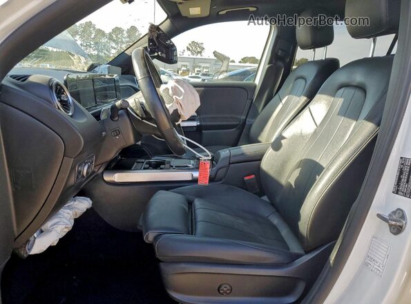 W1N4M4HB1PW268378 2023 MERCEDES-BENZ GLB-CLASS White Widok wnętrza z przodu