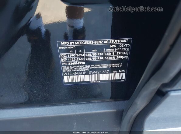 W1N4M4HB1SW421737 2025 MERCEDES-BENZ GLB-CLASS Black Widok komory silnika