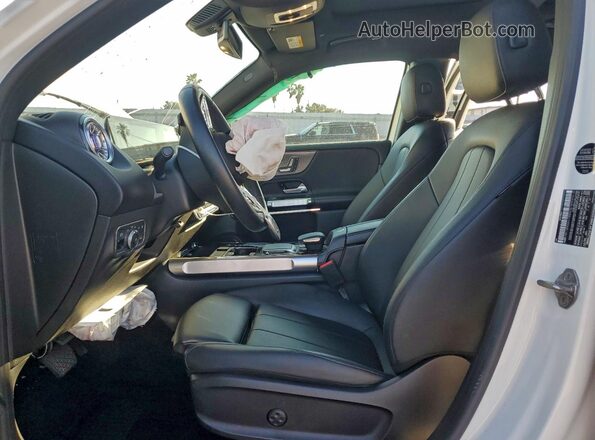 W1N4M4HB2MW119568 2021 MERCEDES-BENZ GLB-CLASS Белый Вид салона спереди