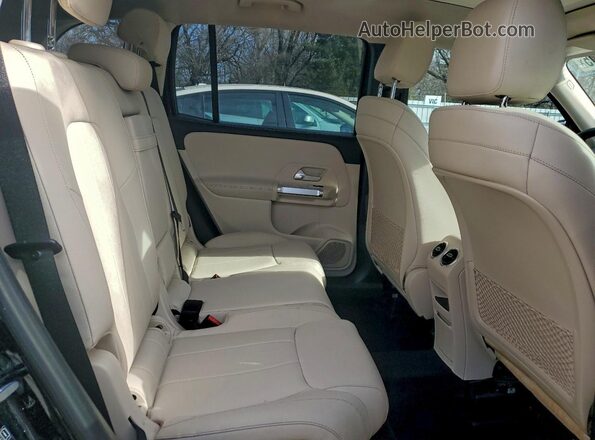 W1N4M4HB6LW036725 2020 MERCEDES-BENZ GLB-CLASS Black Вид задньої частини салону