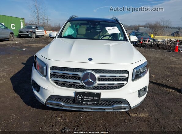 W1N4M4HB8MW092134 2021 MERCEDES-BENZ GLB-CLASS White Widok zestawu wskaźników