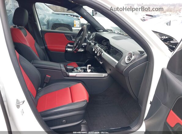 W1N4M5BB6PW291279 2023 MERCEDES-BENZ AMG GLB 35 White Vista interior delantera