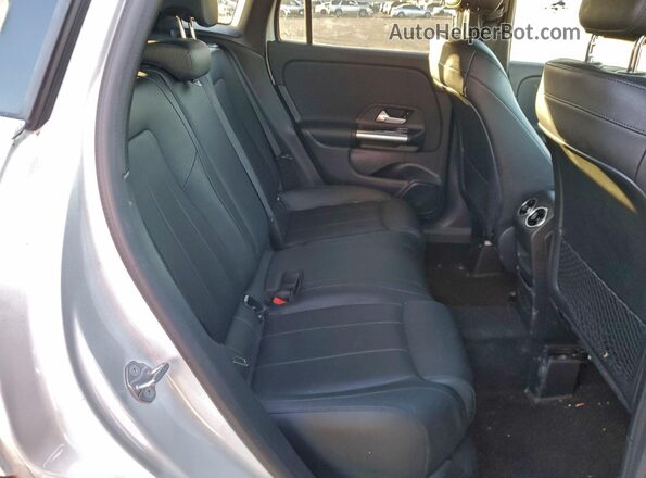 W1N4N4HB7MJ278077 2021 MERCEDES-BENZ GLA White Vista interior trasera