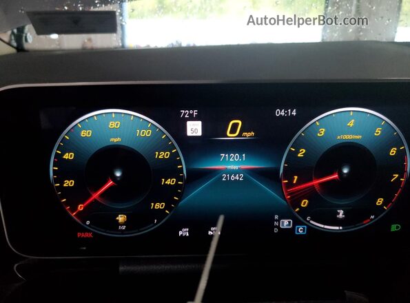 W1N4N4HB9MJ231665 2021 MERCEDES-BENZ GLA Gray ხელსაწყოთა პანელის ხედი