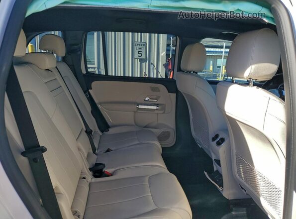W1N9M0CB2RN086817 2024 MERCEDES-BENZ EQB Белый Вид задней части салона