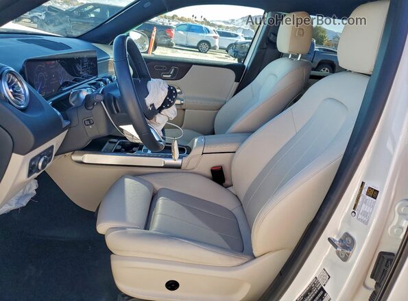 W1N9M0CB2RN086817 2024 MERCEDES-BENZ EQB Белый Вид салона спереди