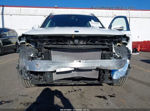 W1N9M0CB3RN108906 2024 MERCEDES-BENZ EQB 250 SUV White Widok z przodu