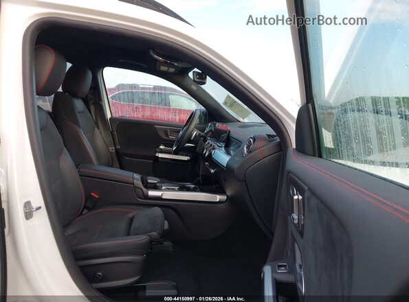 W1N9M0CB7PN062199 2023 MERCEDES-BENZ EQB 250 SUV Белый Вид салона спереди