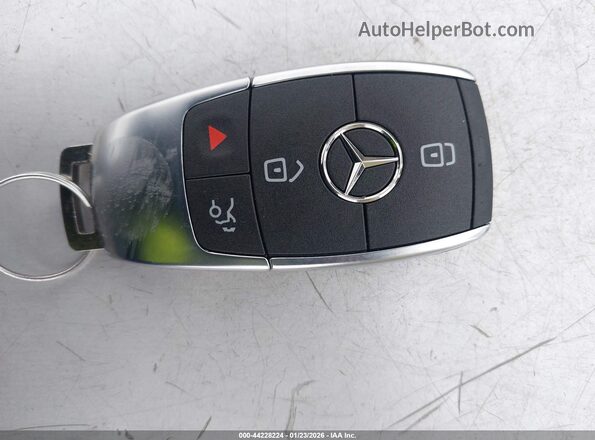 W1N9M0CB9PN034209 2023 MERCEDES-BENZ EQB 250 SUV Silver Вид панелі приладів