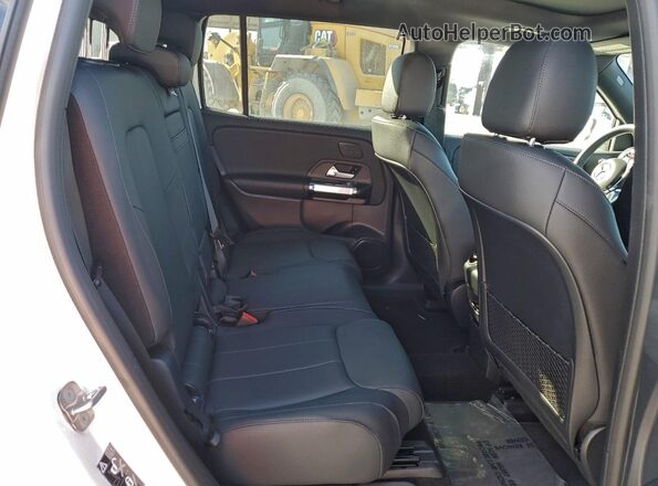 W1N9M0CB9RN077564 2024 MERCEDES-BENZ EQB White Vista interior trasera