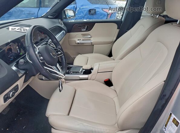 W1N9M0KB8PN036583 2023 MERCEDES-BENZ EQB Silver წინა სალონის ხედი