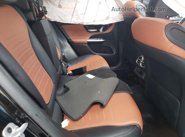 W1NKJ4HB9RF116898 2024 MERCEDES-BENZ GLC-CLASS Black Հետևի նստատեղերի տեսք