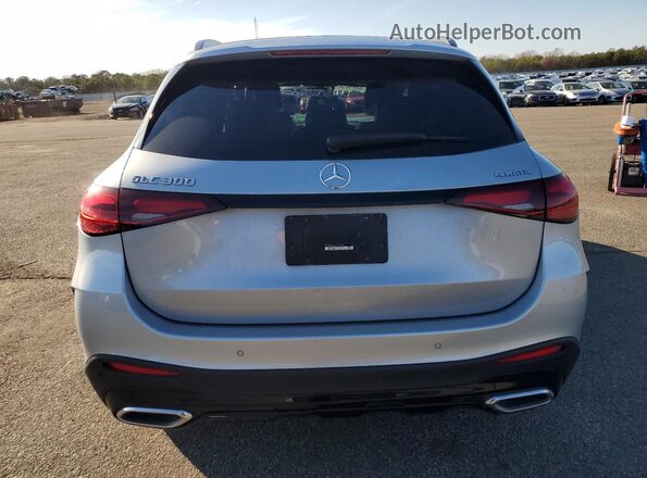 W1NKM4HB1RF133783 2024 MERCEDES-BENZ GLC-CLASS Silver Вид ззаду