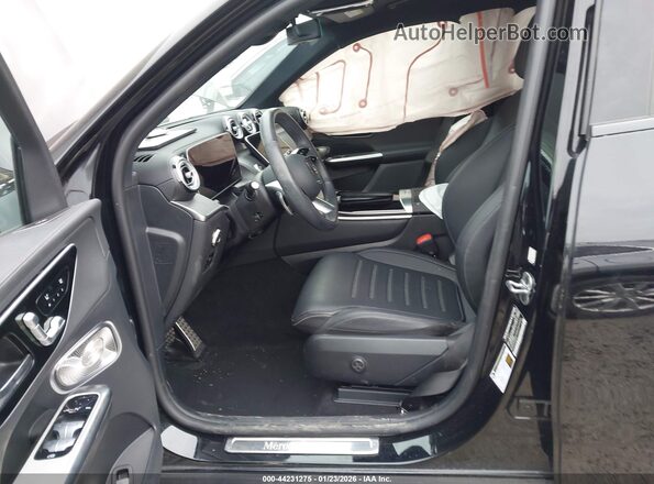 W1NKM4HB2SF293693 2025 MERCEDES-BENZ GLC 300 Black Front interior view