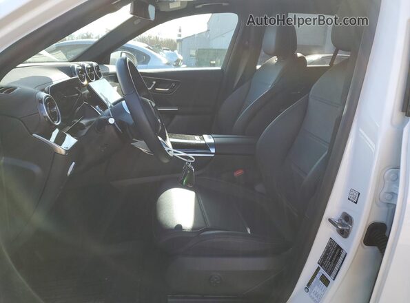 W1NKM4HB3SF267586 2025 MERCEDES-BENZ GLC-CLASS White Вид салону спереду