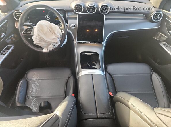 W1NKM4HB4RF133986 2024 MERCEDES-BENZ GLC-CLASS Blue Dashboard view