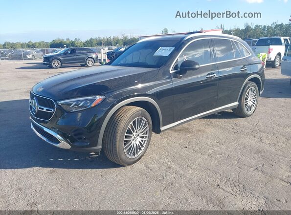 W1NKM4HB6RF147369 2024 MERCEDES-BENZ GLC 300 Black Front left