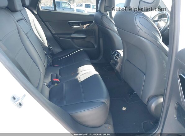 W1NKM4HB6RF220952 2024 MERCEDES-BENZ GLC 300 White VIN კოდის სტიკერის ხედი