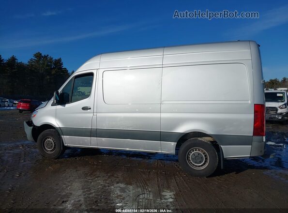 W1W70BGY6LT026938 2020 MERCEDES-BENZ SPRINTER Silver სალონის 360-გრადუსიანი ხედი