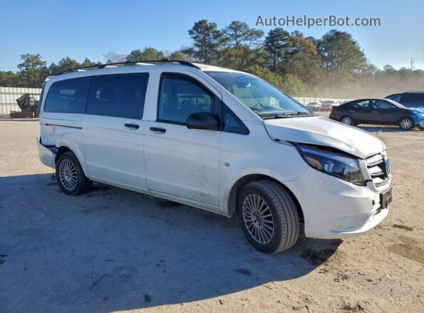 W1WV0FEY5P4283087 2023 MERCEDES-BENZ METRIS White Передня права чверть
