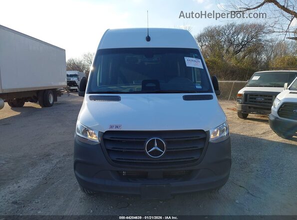 W1Y4KCHY6ST201616 2025 MERCEDES-BENZ SPRINTER White Instrument cluster view
