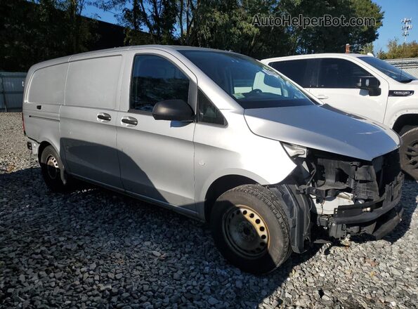 W1YV0BEY6M3768520 2021 MERCEDES-BENZ METRIS Silver Front right