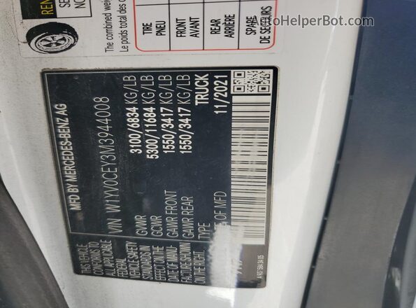 W1YV0CEY3M3944008 2021 MERCEDES-BENZ METRIS Двухцветный Вид наклейки с VIN-кодом