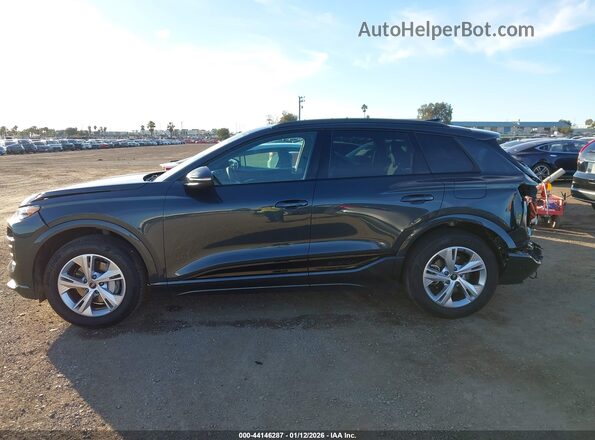 WA112BGF1SA049610 2025 AUDI Q6 E-TRON Gray Widok wnętrza 360 stopni