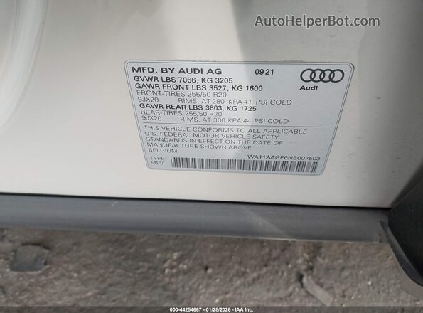 WA11AAGE6NB007503 2022 AUDI E-TRON Gray Vista del compartimento del motor