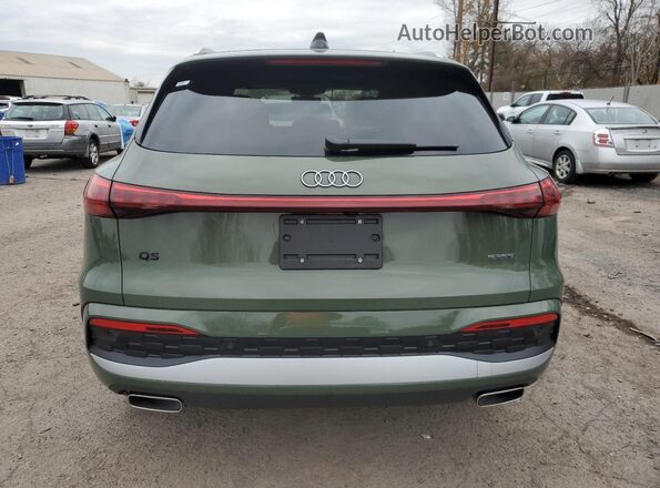 WA11AAGU8S2041963 2025 AUDI Q5 Green Rear view