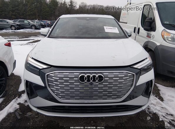 WA122BFZ0RP000812 2024 AUDI Q4 White 