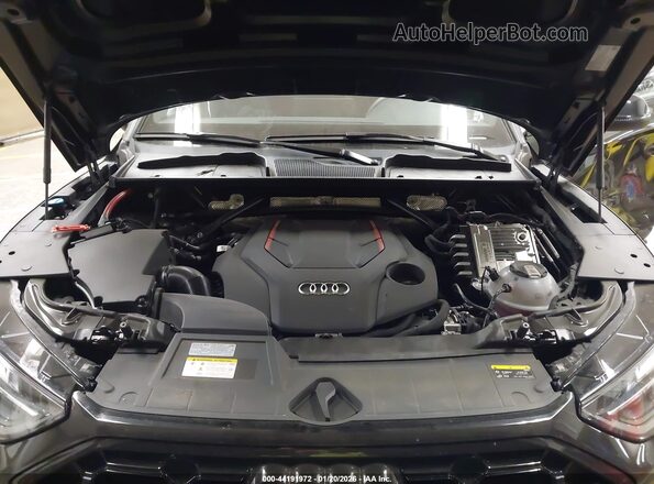 WA124AFY1S2015737 2025 AUDI SQ5 Black Հետևի տեսք