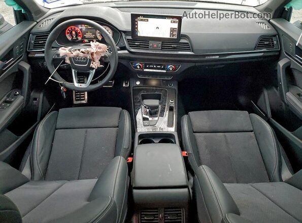 WA124AFY3S2058007 2025 AUDI SQ5 Silver Առջևի վահանակի տեսք