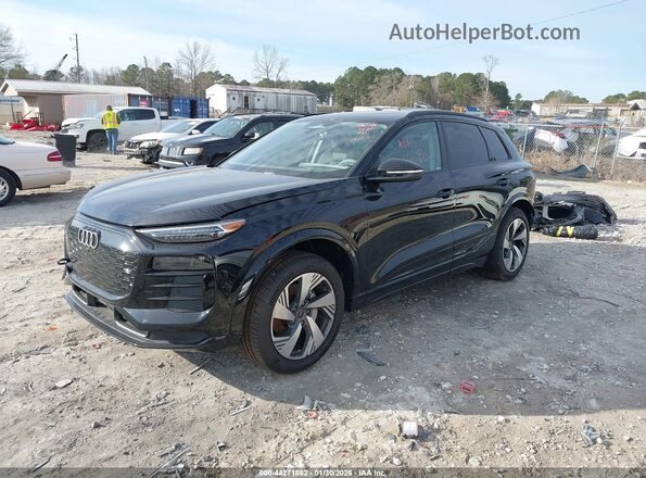 WA124BGF5SA051858 2025 AUDI Q6 E-TRON Black Առջևի ձախ երեք քառորդ տեսարան