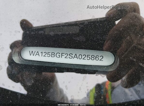 WA125BGF2SA025862 2025 AUDI SQ6 Black Widok komory silnika