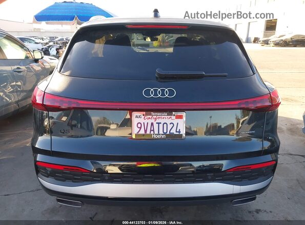 WA12AAGUXS2010301 2025 AUDI ALL Black 
