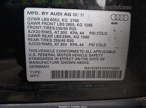 WA132BFZXNP016563 2022 AUDI Q4 Black ძრავის განყოფილების ხედი