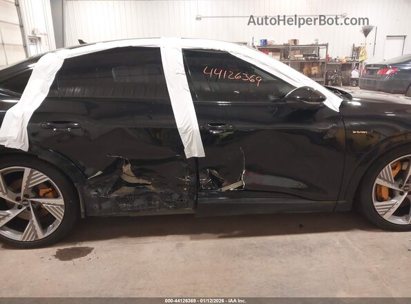WA13ABGE5NB044055 2022 AUDI E-TRON Black სალონის 360-გრადუსიანი ხედი