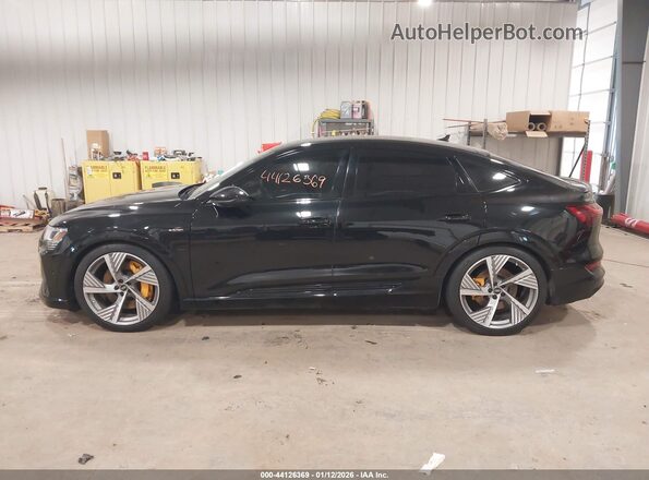 WA13ABGE5NB044055 2022 AUDI E-TRON Black 