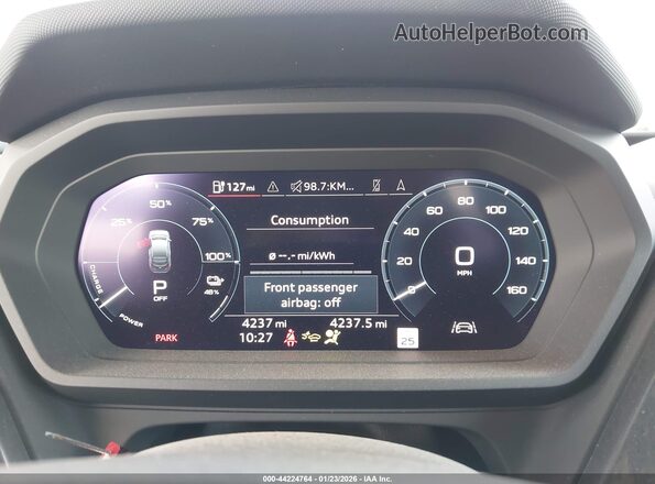 WA13UBFZ5SP040761 2025 AUDI Q4 Black 
