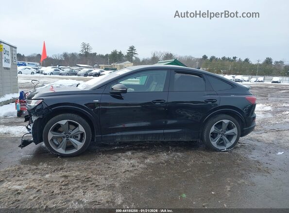 WA14UBFZ3RP074793 2024 AUDI Q4 Black სალონის 360-გრადუსიანი ხედი