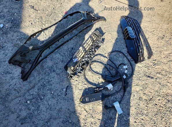 WA15AAGE3RB058576 2024 AUDI Q8 Black 