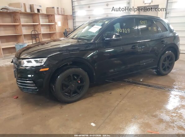 WA1A4AFY3J2015104 2018 AUDI SQ5 Черный Передняя левая четверть