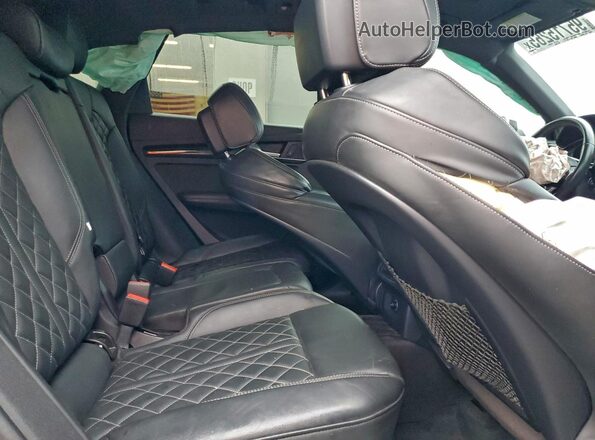 WA1A4AFY3J2166556 2018 AUDI SQ5 White უკანა სალონის ხედი